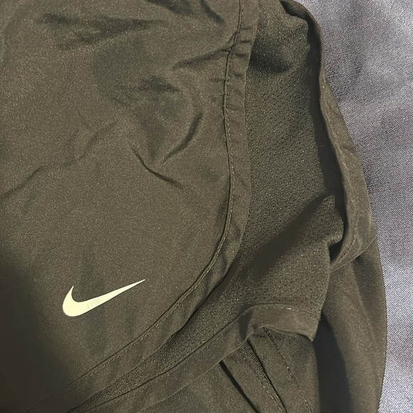 Nike Dri-Fit shorts - Picture 6 of 6